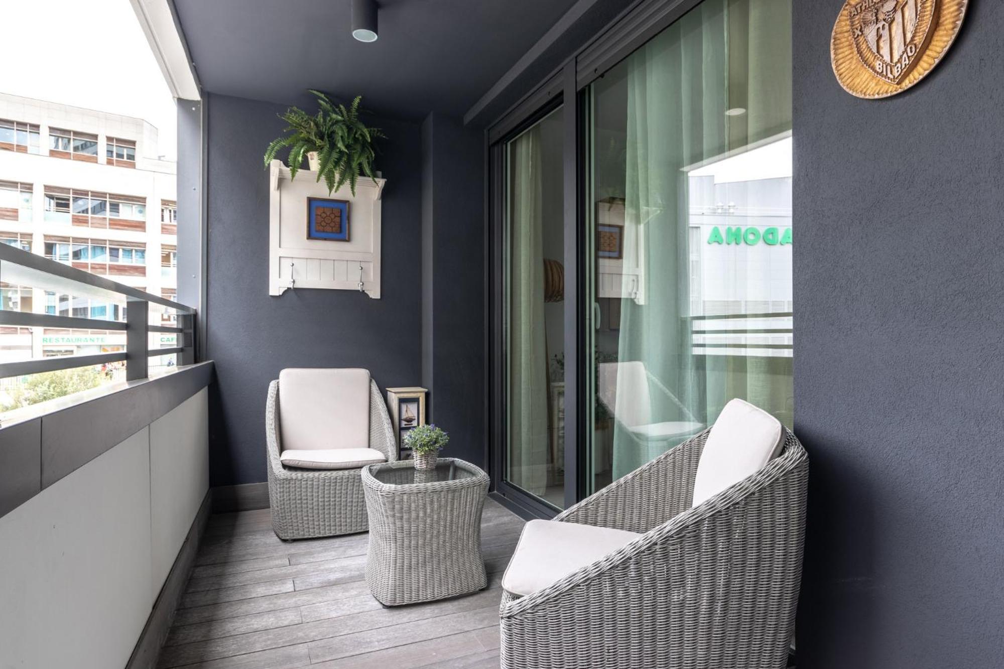 Xirimiri Apartment By People Rentals Bilbao Exterior photo